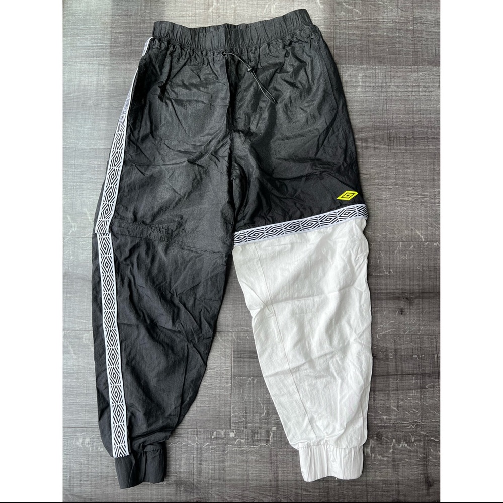 Umbro Colorblock Zip-Away Jogger (UO Exclusive)